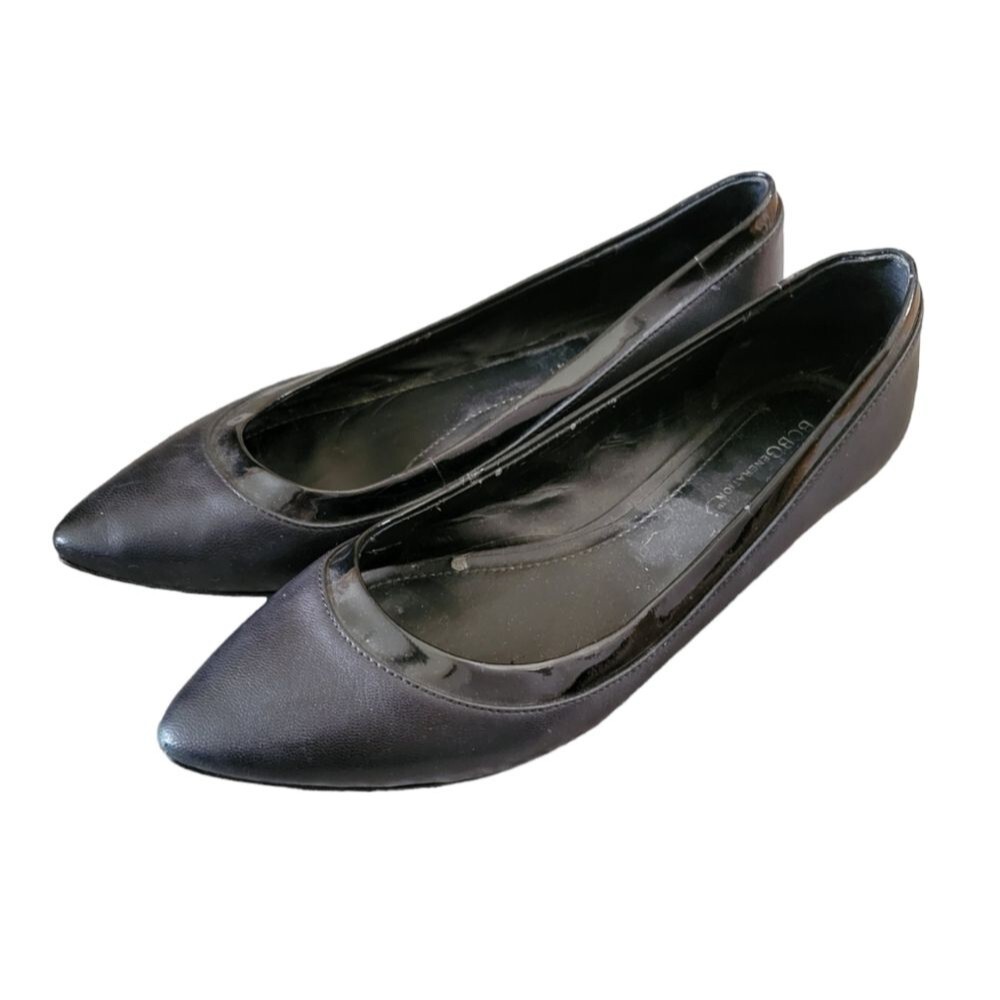 BCBGeneration Black Pointed Toe Ballet Flats Size 9
